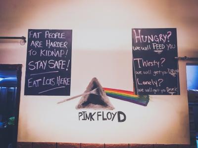 Peace&LoveInHangryOut