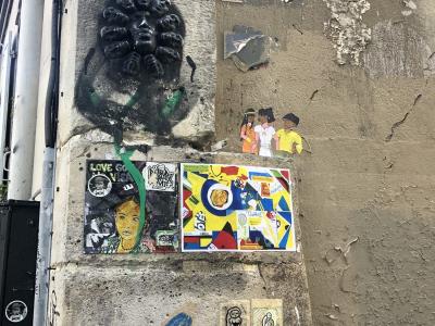 Monsieur plus gregos