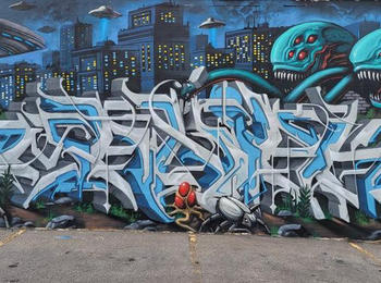 Alien Attack canada-laval-graffiti